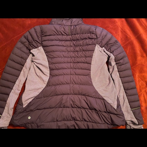 Lululemon Purple Zip Up Goose Down For A Run Light Insulated Jacket - Picture 4 of 6